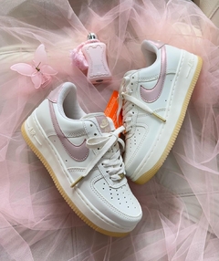 AIR FORCE F1 OFF/ROSÊ - comprar online