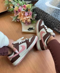 DUNK LOW MARRON/ROSA - MV STORE