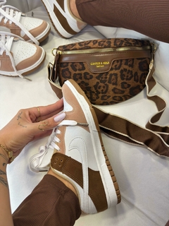 SB DUNK LOW na internet