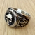 Anillo Liz en internet