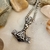 Mjolnir, con cadena en internet