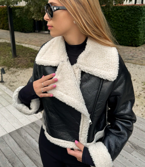 Campera Gamulán Nordic negra - comprar online