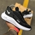 NIKE AIR RUNNING CABALLERO en internet