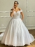 Imagem do Vestido de Noiva Princesa com Renda Soutache e Ombro a Ombro