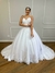 Vestido de Noiva Modelo Princesa com Alça Fina e Renda - Semi Novo