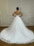 Vestido de Noiva Modelo Princesa com Alça Fina e Renda - Semi Novo - comprar online