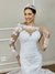 Vestido de Noiva Modelo Sereia com Renda e Bordado - Semi Novo na internet