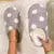 Inverno feminino em forma de coração chinelos amor mudo sola macia sapatos int na internet