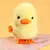 Amarelo pulando pato brinquedo de pelúcia, Clockwork andando simulação, desen - Be Kid