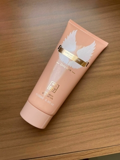 Hidratante Olympea - Brand Collection na internet