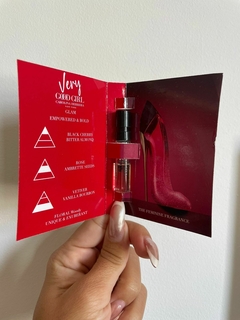 Amostrinha Original Perfume Very Good Girl - Eau de Parfum Feminino 1,2ml - loja online