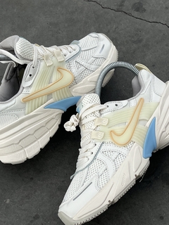 Nike V2K Run en internet