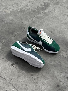 Nike Cortez - comprar en línea