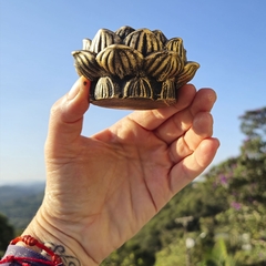 Incensário Castiçal Flor De Lótus Com Base 13057 na internet