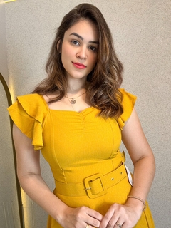 Vestido Penelope Elegante com Cinto e Babados Delicados - loja online