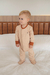 Macacão Magnético Avelã Girafa de Courinho Decorativa no Peito 9 meses - Welpie - BabyStock