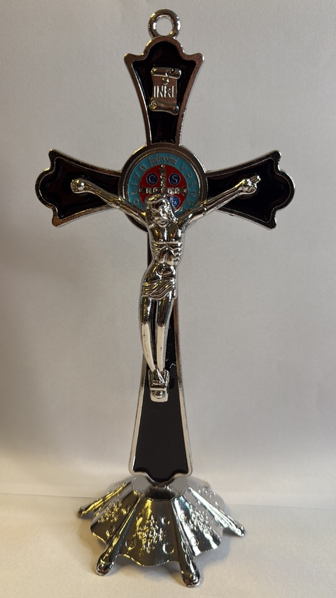 CRUCIFIXO METAL SÃO BENTO PAREDE/MESA 19 CM (TS-86-1)