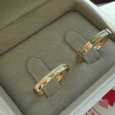 Aliança de Ouro 18K 2mm Meia-Lua - Modelo Slim - comprar online