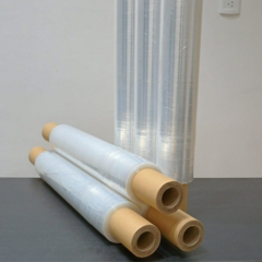 Film stretch 50cm Cristal x 2,5kg con mango. Medidas reales - Extra Material - Caja x 6un.