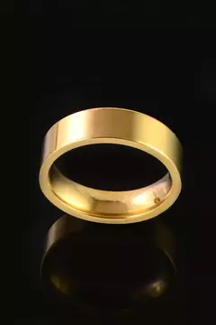 Aliança 6mm Lisa Banhada A Ouro 18k
