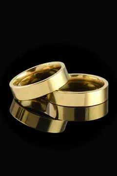 Aliança 6mm Lisa Banhada A Ouro 18k - comprar online
