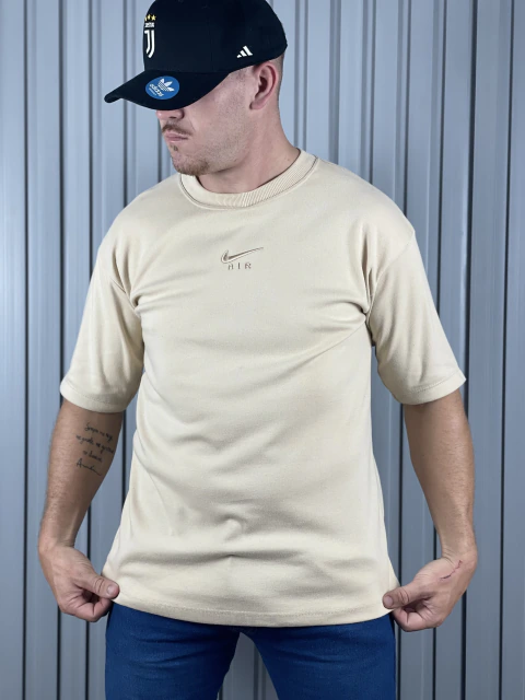 Oversized Nike