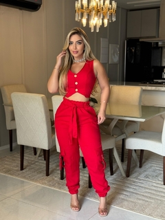 Conjunto de Alfaiataria Cropped com Botão e Calça