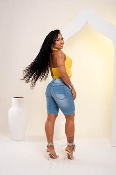 Bermuda Feminina Jeans Claro Ciclista - loja online