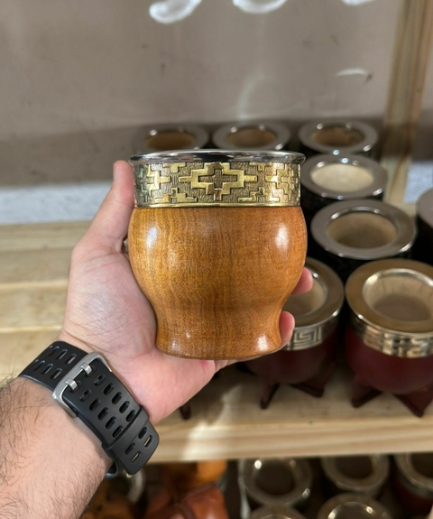 Imperial de Algarrobo con Guarda de Bronce Gruesa