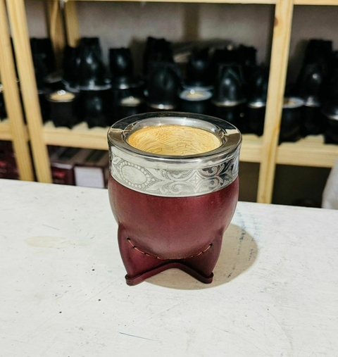 Imperial con Guarda de Acero – Interior de Calabaza | Marrón / Blanco / Negro