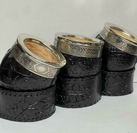 Mate Imperial Criollo – Guarda de Acero y Cuero Repujado Negro - comprar online