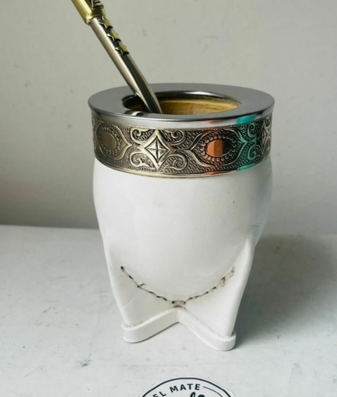 Mate Imperial – Guarda de Alpaca | Cuero Blanco | Interior de Calabaza