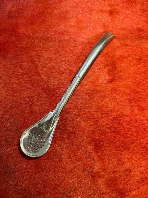 Bombilla Pico de Loro de Alpaca – Caño Cincelado