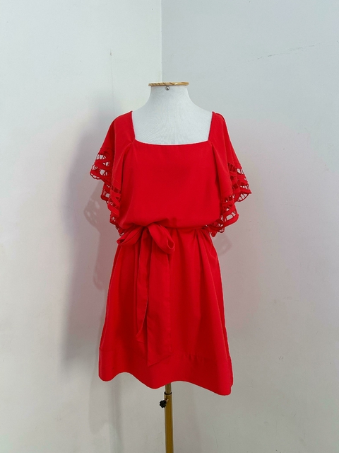 Vestido em crepe vermelho Ateen | TAM 40