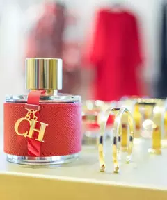 CH - Carolina Herrera + Brinde Exclusivo na internet
