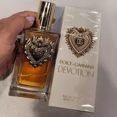 Devotion - Dolce & Gabbana + Brinde Exclusivo - comprar online