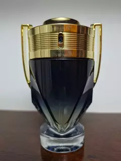 Invictus Parfum - Paco Rabanne + Brinde Exclusivo - comprar online