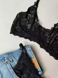 BRAVA - Conjunto con aro Negro - comprar online