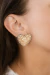 Brinco Coração Martelado Dourado com Aro Prata - comprar online