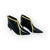 Bota feminina em couro preto com detalhe dourado, salto fino de 4 cm e cano curto.