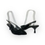Scarpin slingback feminino em couro preto com brilho, salto fino de 5cm.