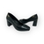 Scarpin feminina em couro preto com salto bloco de 6cm, da marca Dumond.