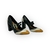 Scarpin feminino Santa Lolla em couro bicolor preto, bege e caramelo com fivelas douradas e salto alto grosso
