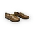 Mocassim marrom de couro sintético com detalhe em corrente elegante, tamanho 35.