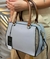 Bolsa Feminina Veryrio na internet