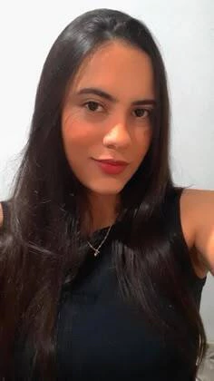 Fernanda, 24 anos (Curitiba)