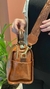 Bolsa Yasmin – Leve, Despojada e Perfeita para Looks com Atitude na internet