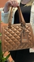 Bolsa Paola – Bolsa de Mão Estruturada com Estilo Sofisticado