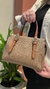 Bolsa Luisa – Bolsa Média Estruturada com Toque Maleável e Elegante
