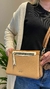 Imagem do Bolsa Cristiane – A Pequena Transversal que Une Estilo e Praticidade